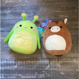 2  8 inch squishmallows